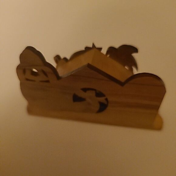Miniature Wooden Nativity Set - Picture 2 of 4